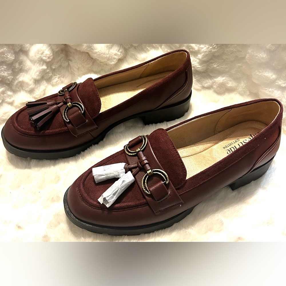 NEW…Life Stride Logan Burgundy Wine Tassel slip on Loafers women’s size 7M - Picture 3 of 12